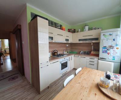 PREDANÉ: 4 izbový byt v KN 