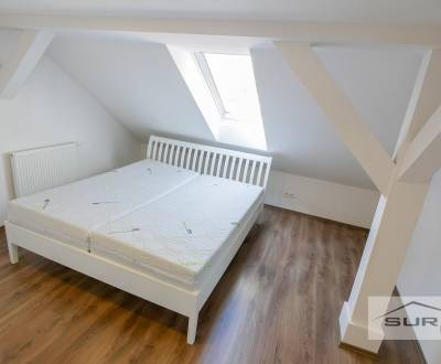 2 izb. Mezonet, 79 m², Sládkovičova ulica - Staré Mesto, Bratislava.