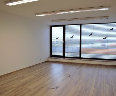 PRENÁJOM nadštandardné administratívne priestory, Nitra -centrum