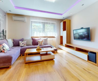 NA PRENÁJOM MODERNE ZREKONŠTRUOVANÝ 3 IZBOVÝ BYT + GARÁŽ V CENTRE 