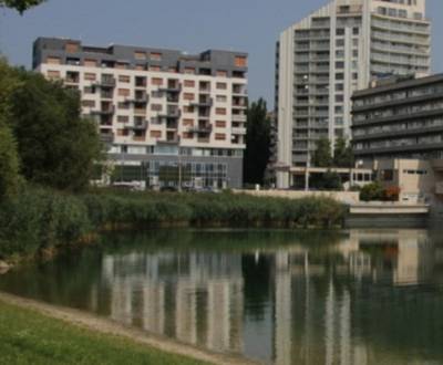 Hľadáme pre klientov byty a domy v Bratislave
