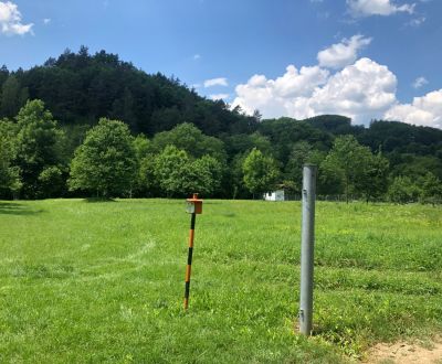 Investičný rovinatý pozemok v intraviláne- Púchov 3231 m2