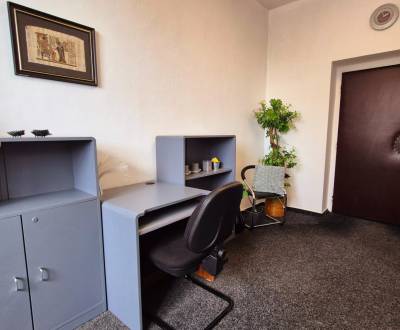 (20 m² - 92 m²) KANCELÁRSKE PRIESTORY