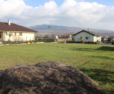 PREDAJ: Stavebný pozemok Nižná Kamenica, Košice-okolie
