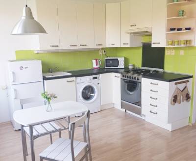 PREÁJOM - zariadený 1,5i byt na Ľubľanskej ul,v BA-širšie centrum