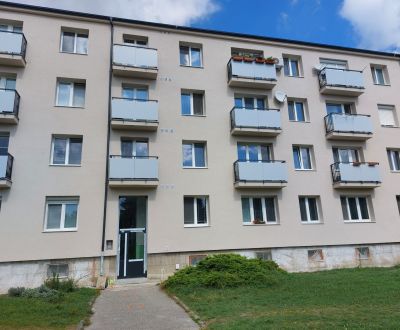 Prenájom - 2 izbový zariadený  byt s balkónom, Haburská ul., Ružinov