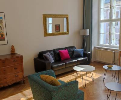 Prenajmeme 3 izb byt na pešej zóna na Pánskej ulici