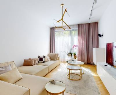 RIVERS | FIVE STAR RESIDENCE_štýlový trojizbový byt s parkovaním