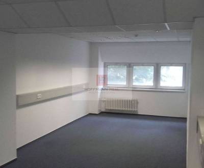 Prenájom kancelárie 39,2 m2 neďaleko Hlav. želez. stanice