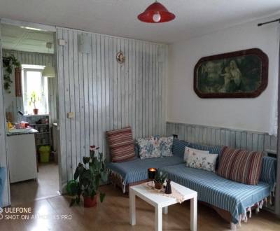 Predaj: Slnečný 3 izbový byt v obci Nová Bystrica(014-B)