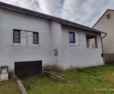 Predaj 6 izbového rodinného dom v obci Kuklov