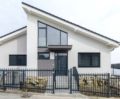 Novostavba rodinného domu s pozemkom 620m2, Ahoj Briežky, Nové Mesto