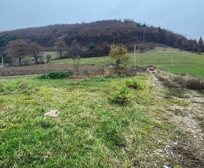 Pozemok na priemyselné, športové, rekreačné účely v obci Lúky- 2.797m2