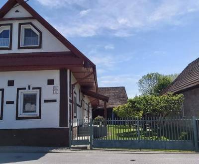 Predaj:Prerobený 4-izbový RODINNÝ DOM, pozemok 675 m2, Diviaky