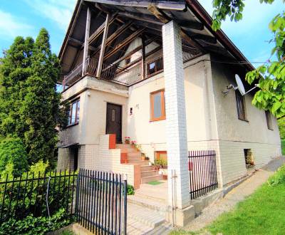 EXKLUZÍVNE  rodinný dom, 6i, trojpodlažný, 14 km od Prešova 