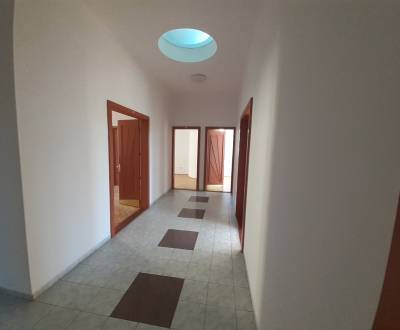 Reprezentatívne kancel. priestory 165 m2 na Štefánikovej ul.