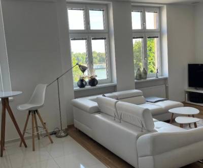 PRENÁJOM BRATSLAVA ! 4- izbový byt s výhľadom na Dunaj 