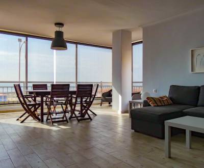 Veľkorysý 130 m2 byt priamo na pláži Santa Pola - Španielsko