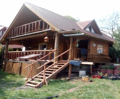 PREDAJ: ZRUBOVÁ chata, úžitková plocha 50 m, pozemok 368 m2, RYKYNČICE