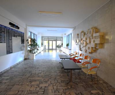 Kancelária, administratívny pr., prenájom, Galanta centrum