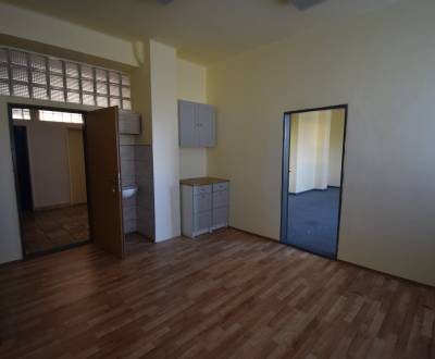 Dvoj kancelária, na prenájom, Galanta centrum