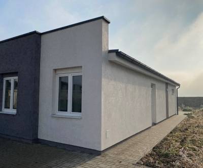  REZERVOVANÉ - * 4i skolaudovaná novostavba, Mostová