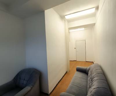 Atypická kancelária v Nitre