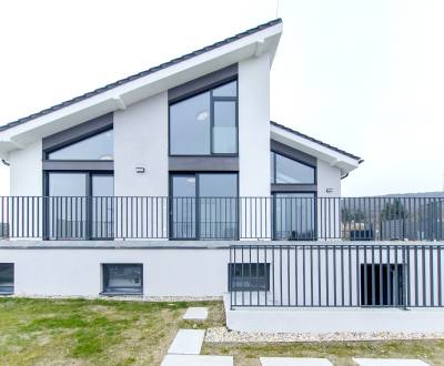 Prekrásny moderný 6i RD 160m2, s pozemkom so záhradou 620m2