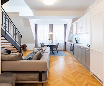 Unikátny 2i mezonet 82m2, s terasou, NA KRÁTKODOBÝ PRENÁJOM 3 MESIACE