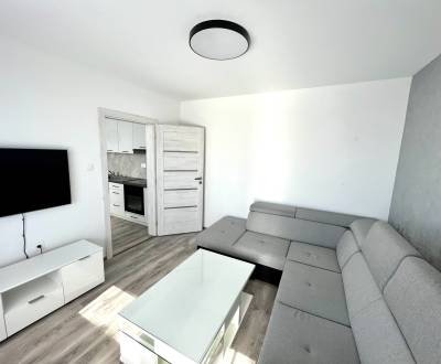 NA PRENÁJOM ZARIADENÝ 2 - IZB. BYT - SENICA, ŠTEFÁNIKOVÁ UL.