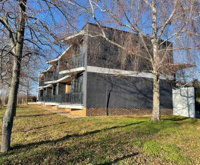 Predáme zrekonštruovanú  budovu v Patinciach