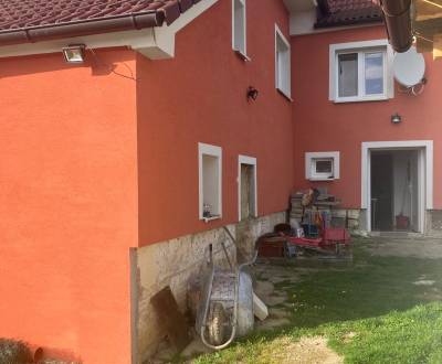 Klimatizovaný  RD  v Hrašnom- Hoduláku .