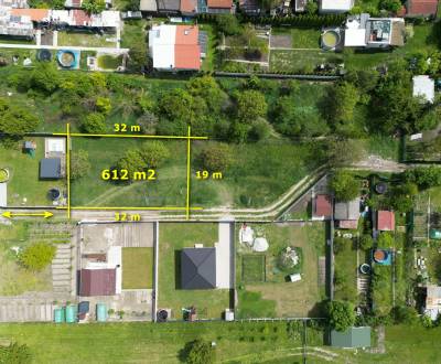 NOVÁ CENA!!! NA PREDAJ ZÁHRADA V NOVEJ STRÁŽI, KOMÁRNO, 612 m2