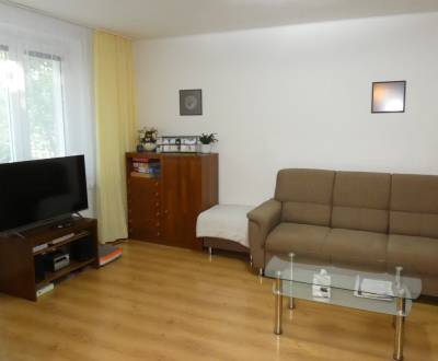 Na predaj 3 izbový klimatizovaný byt s lodžiou, ul. G. Dusíka, Trnava