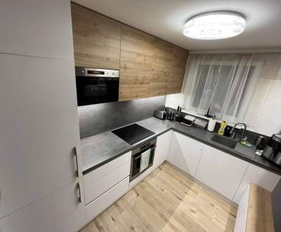 Novostavba - Moderné bývanie - Nádherný, zariadený 3-izbový byt na pre