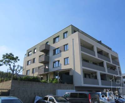 SENEC – NA PREDAJ – novostavba 2 izbového bytu s terasou a parkovacím 