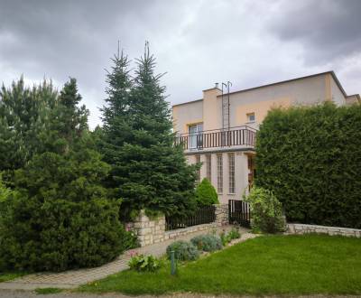 Predaj rodinného domu so záhradou v tichej časti obce Kriváň