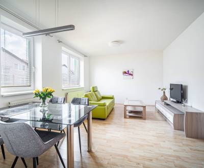 PRENÁJOM ZARIADENÉHO 3i BYTU - VAJNORY, BRATISLAVA