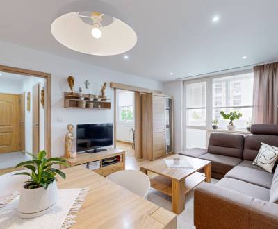  PREDAJ, kompletne rekonštruovaný 3 izb. byt - Dargovských hrdinov