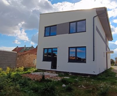  Novostavba, 3 izbový byt na predaj, Galanta, Hody