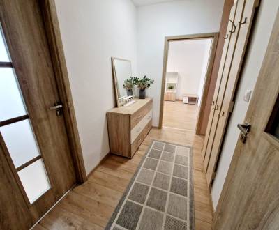 ** PREDANÝ ** NA PREDAJ 2 IZBOVÝ BYT UPRAVENÝ NA 3, SKALICA, SNP 