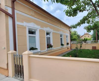 PREDAJ: Rodinný dom s pozemkom 2 317 m2 - Brestovec, okr. KN