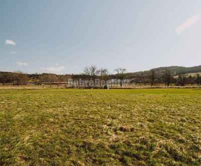 PREDAJ: Veľká Lúka - Záhumnie - pozemok pre rodinný dom, 772 m2
