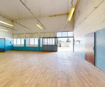 PRENÁJOM Skladová hala 149 m2 s kanceláriami, Senica centrum (H2.1)