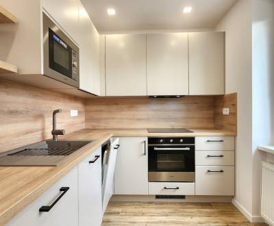 PRENÁJOM | Moderný, 2i byt s balkónom v CENTRE Prešova