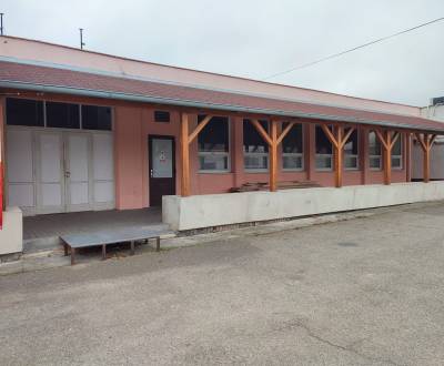Prenájom objektu  v centre obce Vrádište - ihneď voľný
