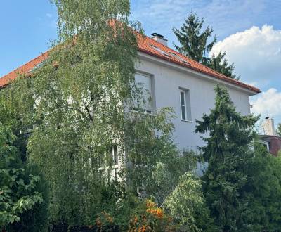 Staré Mesto / Palisády » Staromestská vila so štyrmi bytmi
