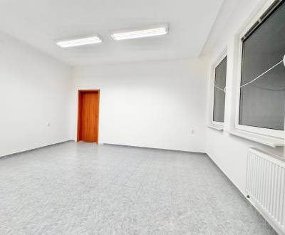Na prenájom kancelársky priestor 22 m2 v priemyselnej zóne v Žiline 