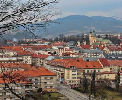 Hľadáme pre klienta 2i byt v BANSKEJ BYSTRICI časť  UHLISKO