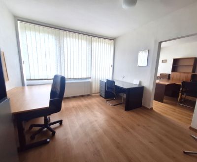 PRENAJATÝ KANCELÁRSKY PRIESTOR, 20 M2, PREŠOV